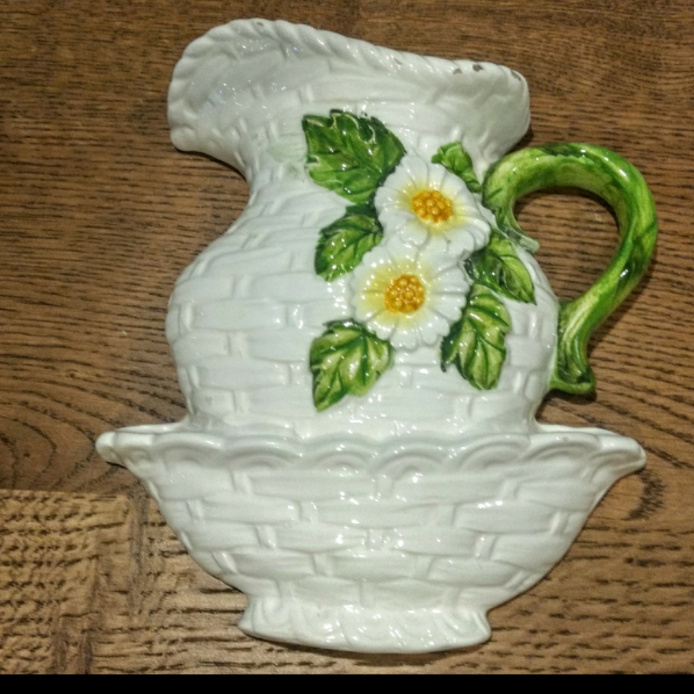 Vintage Lefton Pitcher Wall Pocket